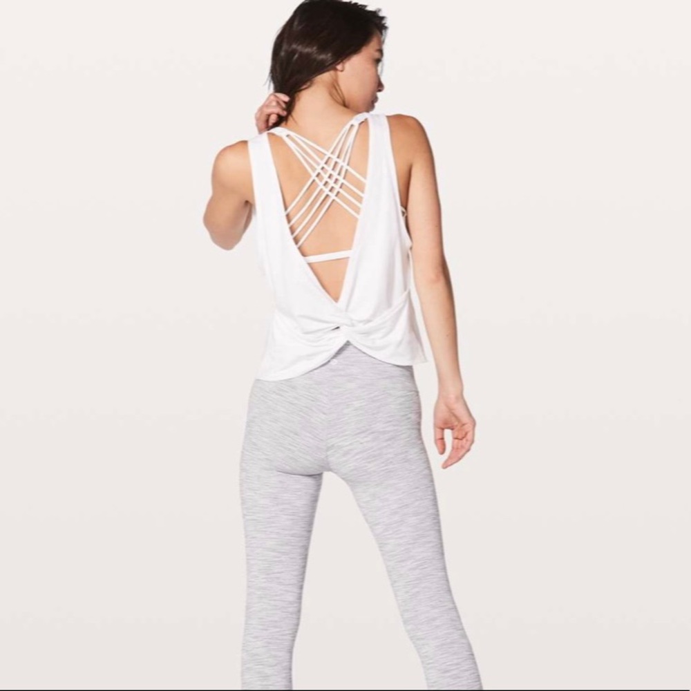 Lululemon twist it tank